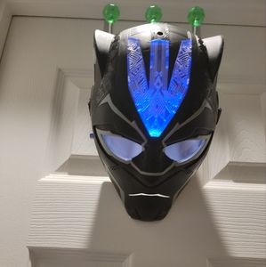 Light up Black Panther mask